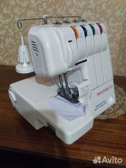 Оверлок Merrylock 013