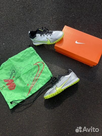 Футбольные шиповки Nike Zoom Mercurial Vapor 15 TF