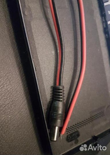 Штекер питания