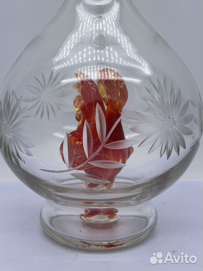 Графин СССР с петухом внутри