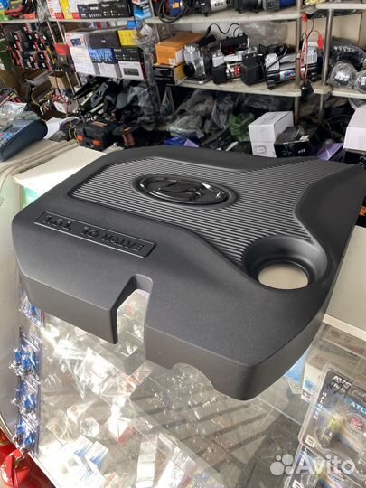 Крышка двигателя vesta 1.6 21129 экран