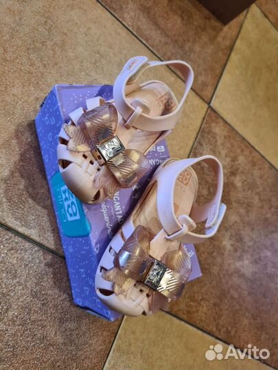 Туфли для девочки Zaxy