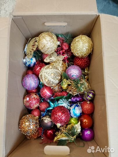 Елочные игрушки