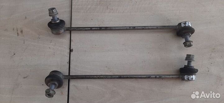 Стойка стабилизатора передняя BMW X3 E83