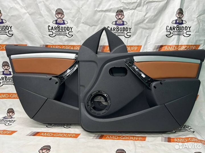 Комплект передних дверных карт LADA Largus Cross