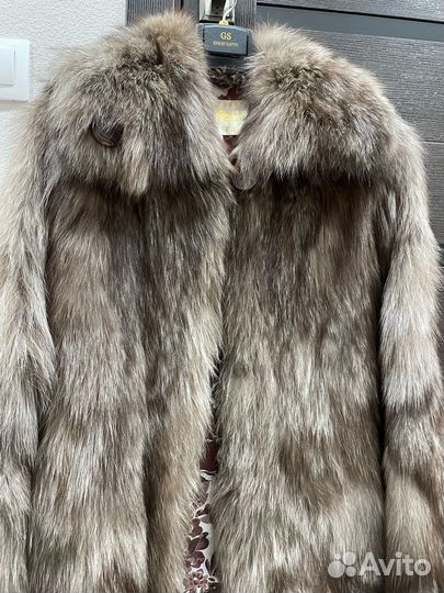 Шуба женская чернобурка
