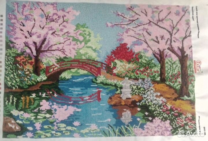 Картина вышитая чешским бисером