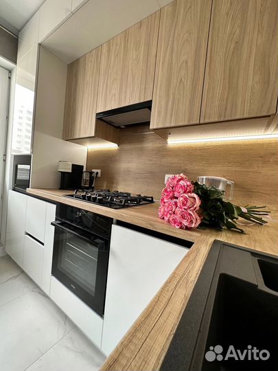 Кухня под потолок из мдф на заказ в Челябинске