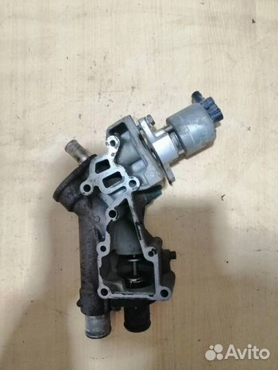 Корпус термостата Nissan Primera P12