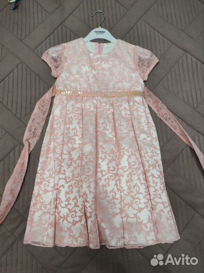 Платья нарядные