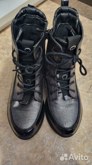 Ботинки демисезонные для девочки 34