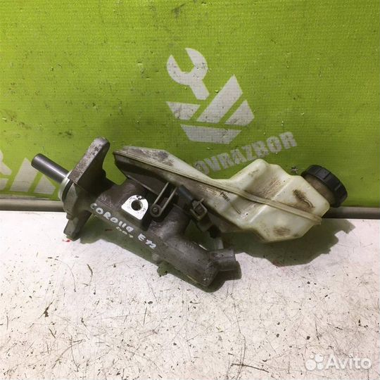 Цилиндр тормозной главный Тойота Королла Е120