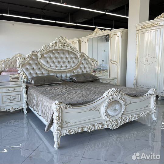Спальный гарнитур Барокко