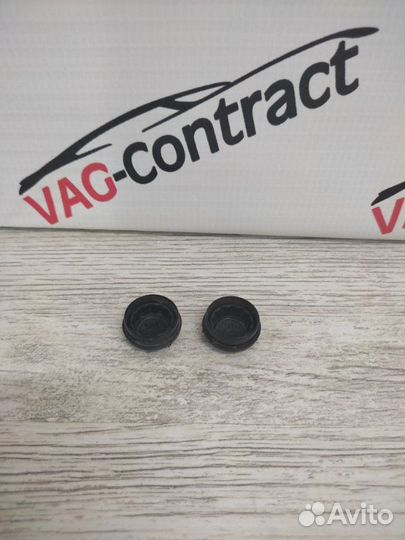 Крышка поводка стеклоочистителя Volkswagen Polo