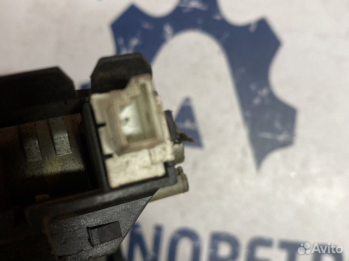 Ручка открывания багажника Mercedes A2037500093