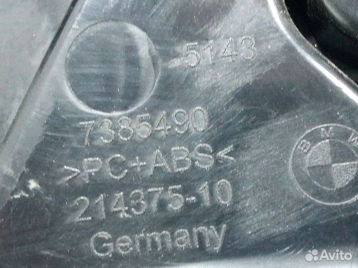 Обшивка отсека багажника правая BMW 5 51437385490