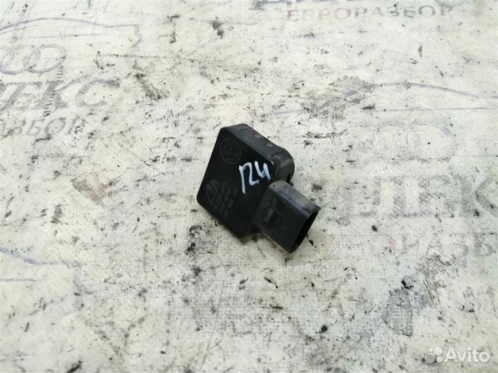 Датчик усиления тормозов VW Passat (B6) 2005-2010