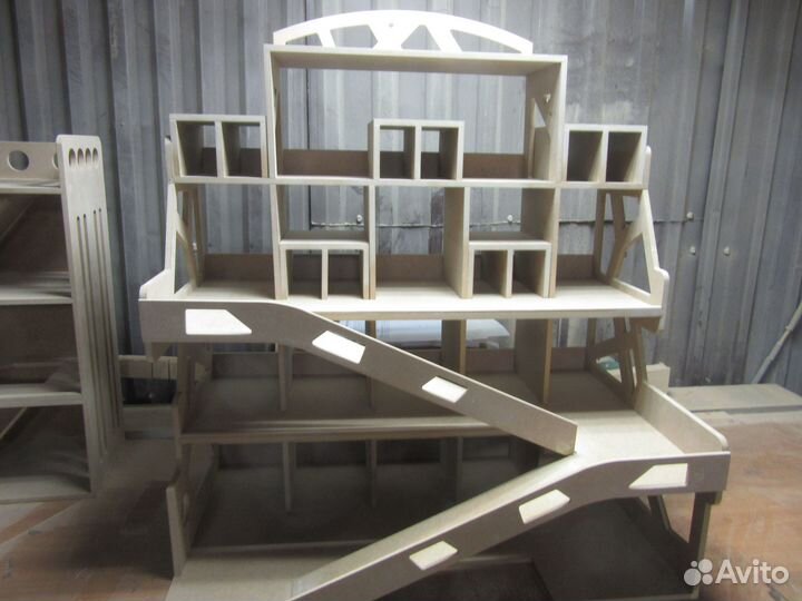 Гараж/парковка для детских машинок