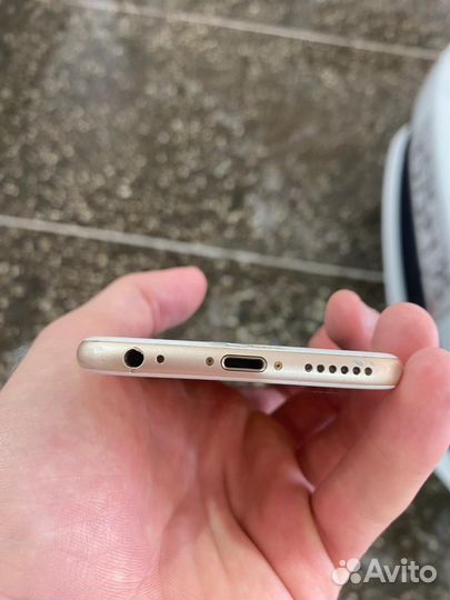 iPhone 6S, 32 ГБ