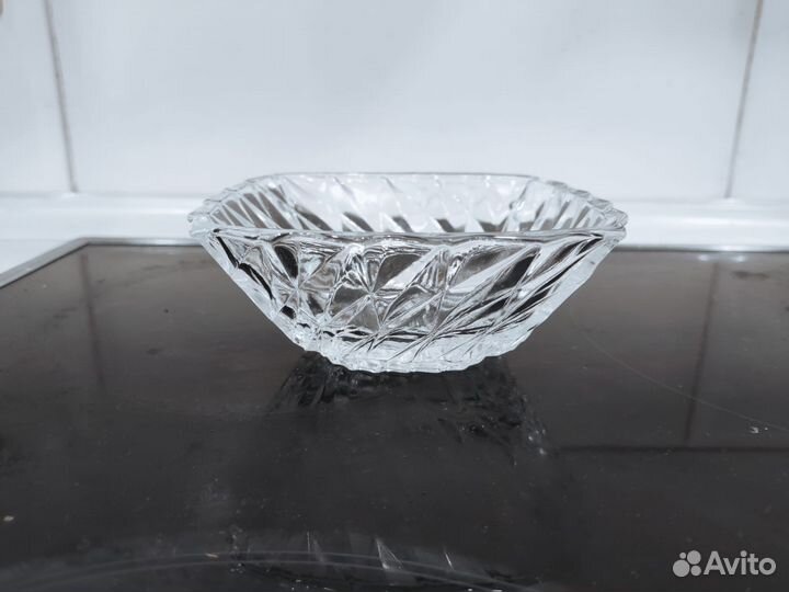 Хрустальная ваза конфетница