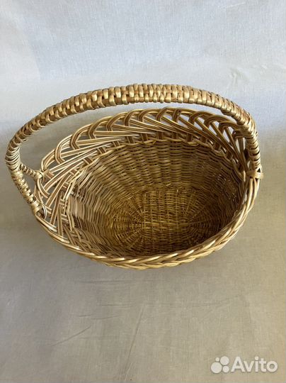 Декоративная корзина с крышкой