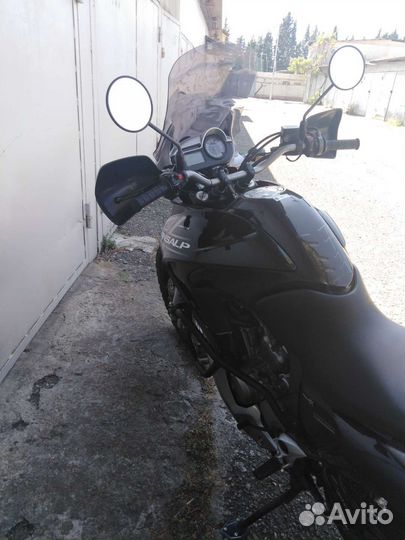 Хонда трансальп 700