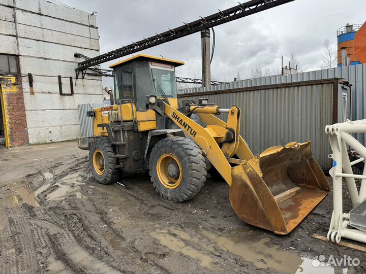 Фронтальный погрузчик Shantui SL30W, 2020