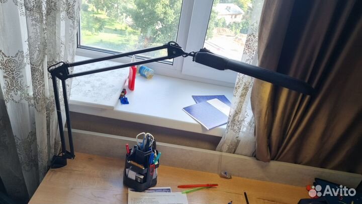 Лампа настольная, на кушетку