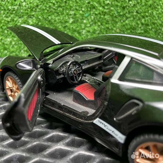 Металлическая инерционная модель машинка Porsche