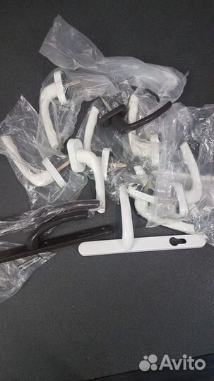 Ручки для пластиковых окон - белые И коричневые