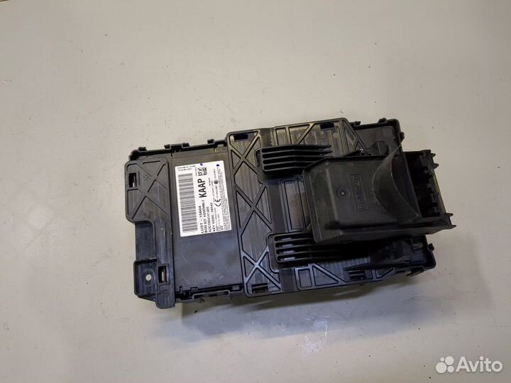 Блок предохранителей Ford Explorer 2019, 2020