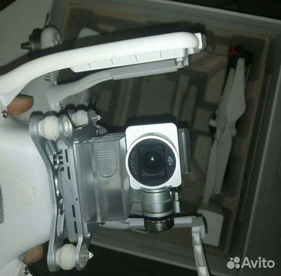 Квадрокоптер dji