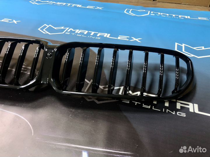 Решетка радиатора BMW 5 G30/G38 Sport глянец