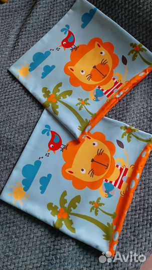 Шторы детские 2 шт и наволочки 2 шт
