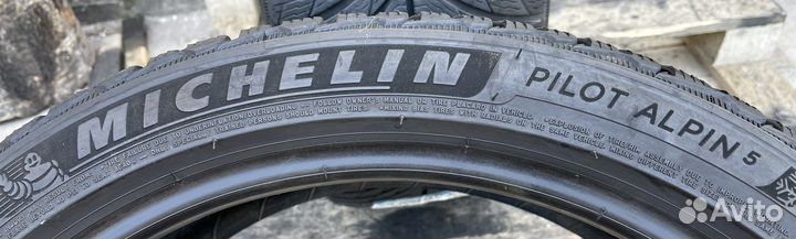 Michelin Pilot Alpin 5 235/40 R19