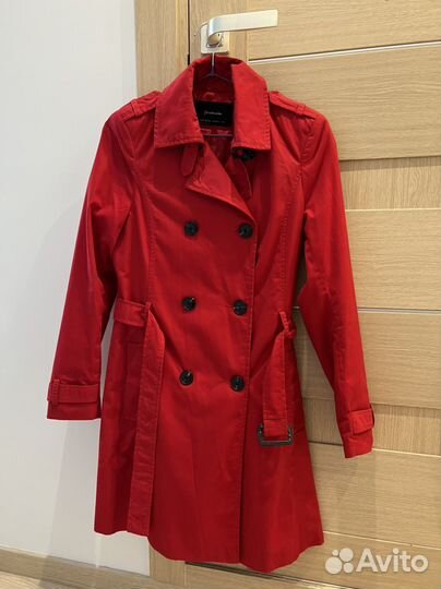 Плащ женский Stradivarius xs