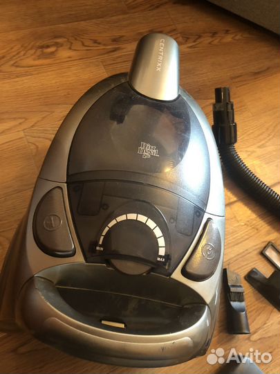 Пылесос Dirt Devil Centrixx M1892