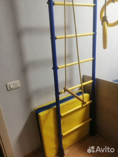 Спортивная стенка