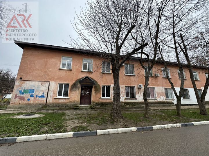 5-к. квартира, 133,3 м², 1/2 эт.