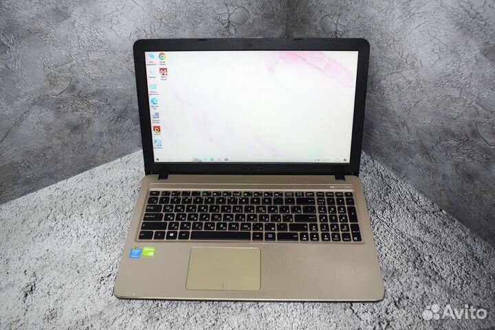 Ноутбук asus на Core i3-5005U/ 920M/ 8 gb/ ssd