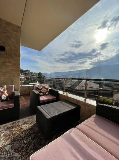 4-к. квартира, 145,2 м², 3/5 эт.