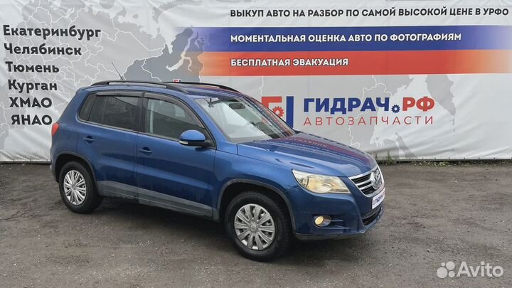 Пепельница передняя Volkswagen Tiguan (NF) 5M18573