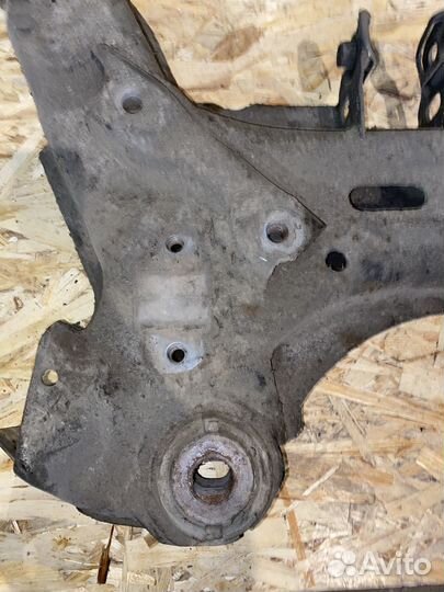 Подрамник передний Mazda 6 GG 3.0L