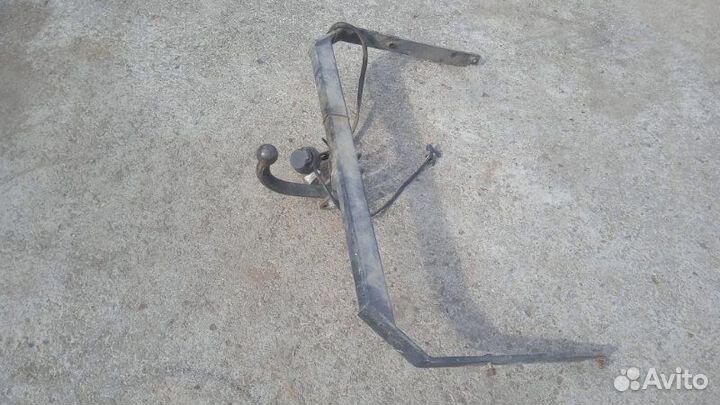 Фаркоп Ford Focus 2 2005-2014