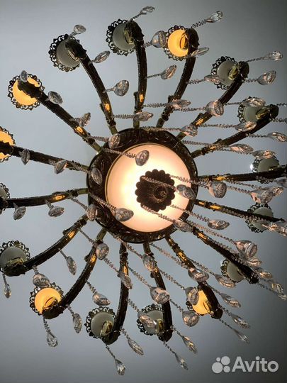 Люстра потолочная новая