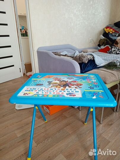 Детский стол