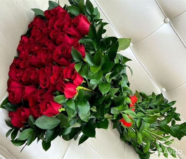Цветы Розы Букет 25 красных роз Эквадор