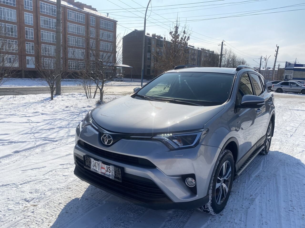 Toyota RAV4: фото владельца
