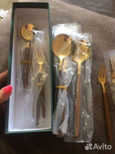 Набор столовых приборов новый