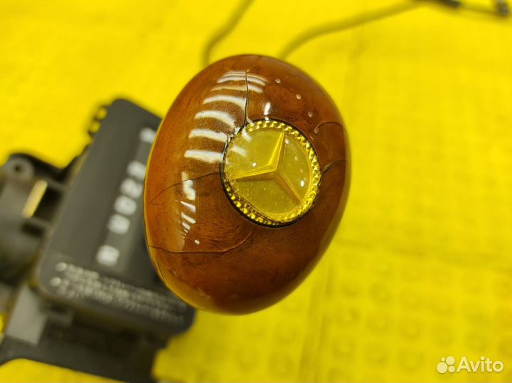 Селектор АКПП Mercedes-Benz W124 M104.992 3.2 1994